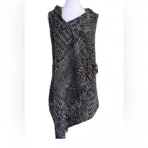 Lapis hooded sleeveless asymmetrical black and gray vest/poncho size M